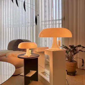 Lampu meja jamur desainer Italia, lampu meja minimalis dekorasi rumah lampu malam jamur