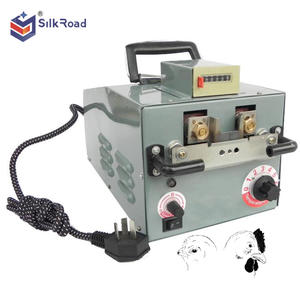 Machine <span class=keywords><strong>de</strong></span> débectage <span class=keywords><strong>de</strong></span> volaille à haute efficacité Coupeur <span class=keywords><strong>de</strong></span> <span class=keywords><strong>bec</strong></span> <span class=keywords><strong>de</strong></span> <span class=keywords><strong>canard</strong></span> <span class=keywords><strong>de</strong></span> poulet enlevant la découpeuse - Product Image 2