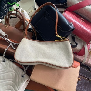 批发二手奢华包包 混合品牌供应商 高品质女式日本二手品牌包包促销 - Product Image 2