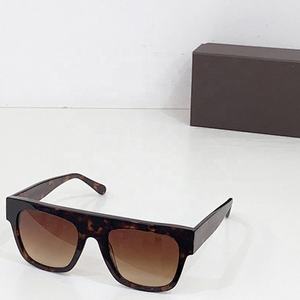 แว่นกันแดดทรงสี่เหลี่ยมคลาสสิก ทำจากอะซิเตทไฟเบอร์ คุณภาพสูง สำหรับผู้ชาย ป้องกันรังสียูวี 400 เหมาะสำหรับกิจกรรมกลางแจ้ง ดีไซน์ย้อนยุค แฟชั่น - Product Image 1