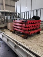 Tige de tension de mâchoire mobile durable, pièces standard pour concasseur à mâchoires PE150 250