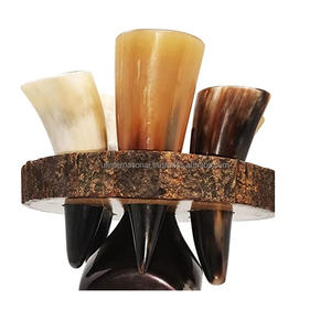 Corne à boire naturelle de meilleure qualité et polie avec corne à boire de toutes tailles et support en cuir à vendre - Product Image 4