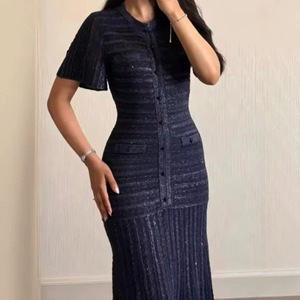 ZHEZHE <span class=keywords><strong>Abito</strong></span> <span class=keywords><strong>Lungo</strong></span> Elegante da Donna di Alta Qualità, Manica Corta, Lavorato a Maglia, Collo Tondo con Bottoni - Product Image 5