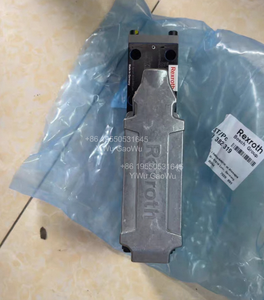 Nuevo y Original: Controlador Direccional Proporcional 4WRPEH6C4B40L-2X/G24K0/A1M 0811404613 - Product Image 3