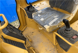 รถดันดินขนาดเล็ก Cat Mini Dozer D5g พร้อมห้องโดยสารปิด ขาย - Product Image 6