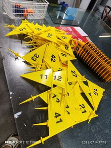 ป้ายแม่เหล็กติดหลังคารถยนต์รูปทรงกรวยพร้อมถ้วยดูดแม่เหล็ก - Product Image 6