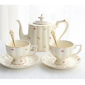Stile europeo pomeriggio utilizzato oro bordo floreale caffè tazze da tè Set di lusso in ceramica caffè e tè - Product Image 1