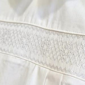 Combinaison smockée <span class=keywords><strong>pour</strong></span> bébé garçon, blanche, faite à la main, broderie en forme de diamant, coton délicat, vêtements de boutique <span class=keywords><strong>pour</strong></span> bébé garçon, <span class=keywords><strong>barboteuse</strong></span> - Product Image 3