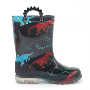 Bottes <span class=keywords><strong>de</strong></span> <span class=keywords><strong>pluie</strong></span> pour enfants YL061 personnalisées, légères, imperméables, en PVC, à prix bas et tendance - Product Image 3