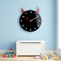 Horloge murale en acrylique Art Déco pour salon, design antique à quartz avec logo personnalisé