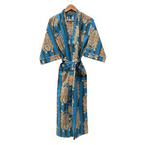 Bata Kimono Azul con Estampado Animal, Algodón Floral con Estampado a Mano, Transpirable, Manga Larga, Ropa de Dormir, Tallas Disponibles - Product Image 1