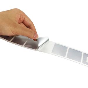 Adesivo in argento personalizzato rotola etichette impermeabili <span class=keywords><strong>per</strong></span> <span class=keywords><strong>Computer</strong></span> serigrafate etichette <span class=keywords><strong>per</strong></span> imballaggi elettronici - Product Image 2