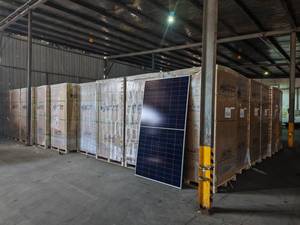 Panneaux solaires photovoltaïques en gros 750W 730W 720W 715W 700W avec technologie HJT - Product Image 3