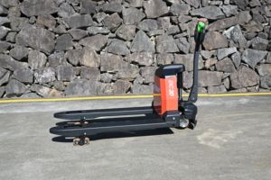 Transpaleta eléctrica de alta calidad de 1,5 toneladas para logística de almacén - Product Image 4
