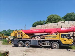 Grue mobile d'occasion Zoomlion 80 tonnes à flèche télescopique, moteur Weichai, pompe hydraulique Hengli, moteur, boîte de vitesses Kato, modèle 2020, 60m - Product Image 5