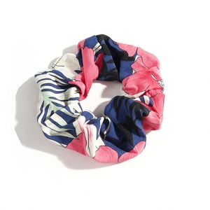 Nouveau chouchou et bandeau imprimé léopard et floral bohème – Tissu très élastique, cadeau naturel - Product Image 5