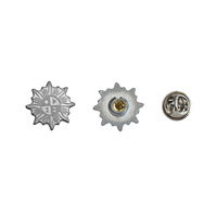 Insignia Metálica de Aleación de Zinc con Logotipo en Relieve 3D Personalizada, Impermeable, Ecológica, con Puntas para Coser en Bolsos y Carteras, Venta al Por Mayor OEM