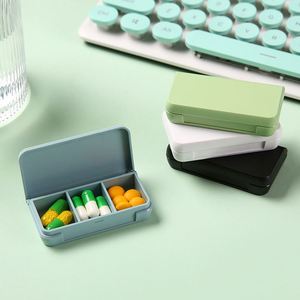 Boîte à pilules portable à 3 compartiments, anti-poussière, en plastique, petite taille, pour la maison ou le bureau - Product Image 2