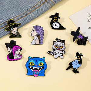 Broches de Metal de dibujos animados para mujer, broches artesanales de Anime, cazadores de demonios, ropa, alfileres de solapa esmaltados - Product Image 1