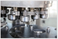 Machine de remplissage isobare industrielle automatique pour boissons gazeuses en acier inoxydable