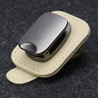 Organisateur de lunettes de voiture en cuir personnalisable, clip de pare-soleil avec plusieurs compartiments de rangement, support universel pour lunettes de soleil, intérieur OEM/ODM