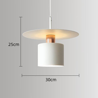 Suspension moderne pour îlot de cuisine, lampe suspendue au plafond style UFO avec finition dorée, compatible LED E27 pour chambre et restaurant