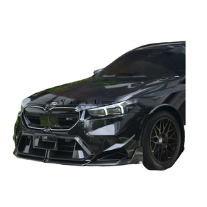 Kit Carrozzeria in Fibra di Carbonio SQ 2026 per <span class=keywords><strong>BMW</strong></span> M5 G99 <span class=keywords><strong>Station</strong></span> <span class=keywords><strong>Wagon</strong></span>: Labbro Anteriore, Minigonne Laterali, Diffusore Posteriore, Prese d'Aria Posteriori, Copri Specchietti - Product Image 3