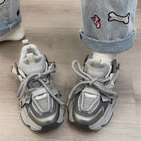 Chaussures Dad Shoes Femme Tendance 2025 Nouvelle Collection Plateforme Épaisse Rehaussante Tige en PU à Lacets Légères et Polyvalentes