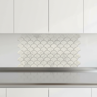 Mosaïque en marbre blanc de Carrare, motif écailles de poisson, design parquet moderne pour sol, cuisine, salle de bain ---- Naturel