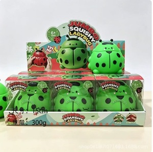 Squishy grenouille de Noël géant à remontée lente, jouets à presser, squishy géant en stock, emballé en coffret cadeau - Product Image 4