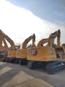 Used CAT350GCHydraulic Crawler Excavator 2024 Model Engine/Motor/Pump/Gearbox Included 90%NEW Condition Japan Origin for50 tons - Product Image 3