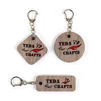 Porte-clés en bois personnalisé à plusieurs couches, logo 3D, impression UV, découpe au laser, cadeau souvenir écologique de qualité supérieure