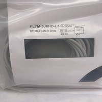 En stock Nouveau capteur de proximité FL7M-3J6HD-R3 FL7M-3J6HD-R5 Haute qualité Garantie d'un an DHL FEDEX UPS