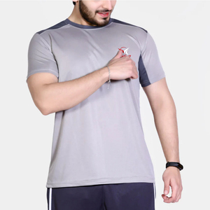T-shirt de sport pour homme personnalisé avec logo, t-shirt d'entraînement à séchage rapide, vêtements de sport pour homme, t-shirt de fitness pour la course en plein air - Product Image 2