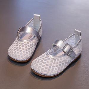 Sandalias para Niñas, Zapatos Infantiles, Verano 2025, Estilo Coreano, Nuevo Modelo Transpirable de Malla con Cierre de Velcro y Lentejuelas para Niña Pequeña - Product Image 6
