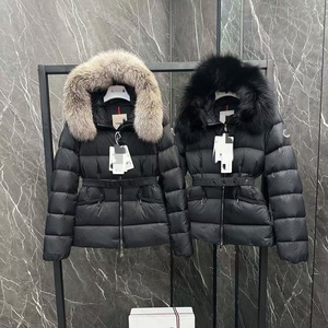 Nouvelle Doudoune Courte Femme Hiver 2025 Imperméable à Col Montant et Taille Cintrée, en <span class=keywords><strong>Duvet</strong></span> de Canard Blanc Brillant Effet Nacré, Sans Lavage, Coupe Slim - Product Image 4