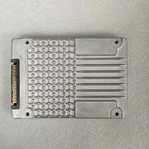 SSD NVMe IN-TEL D7-P5600 3,2 To U2 SSDPF2KE032T9K, interface NVMe offrant un transfert de données à haute vitesse pour des performances supérieures. Stagiaire - Product Image 5