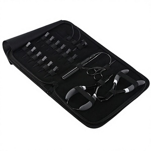 Kit de Herramientas de Acero para Extensiones de Cabello de Uso Comercial, 100% de la Mejor Calidad, con Estuche, Tijeras, Pinzas para Seccionar el Cabello, Gancho para Peinar, Herramienta para Micro Link - Product Image 1