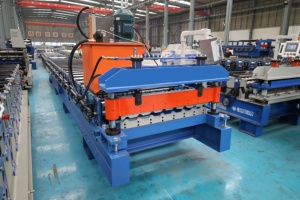 Máquina Formadora de Tejas Metálicas Duraderas, Máquina Prensadora de Paneles de Acero Galvanizado para Techos, Máquina Formadora de Rollos de Una Sola Capa. - Product Image 2