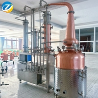 Systèmes de distillation ZJ : Alambics traditionnels et à colonne en cuivre haute performance, Alambic à colonne moderne pour distillerie, Alambic tout-en-un