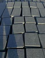 Dalles et plaques de granit naturel 100% G654 modernes pour le marché australien et européen, polies, flammées, découpées sur mesure, épaisseur 20 mm, qualité supérieure