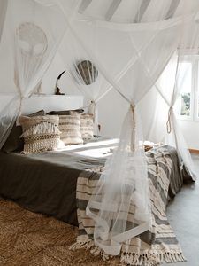 Mosquitera clásica plegada para niños, camas individuales o extra grandes - Product Image 2