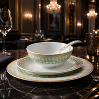 PITO Nouveaux Services de Table de Luxe en Porcelaine – Assiettes et Bols en Céramique en Forme de Fleur
