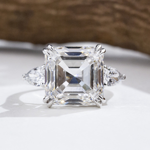 Bague de fiançailles Messi Jewelry MSR-2152 en or 18 carats avec diamant de laboratoire taille Asscher - Product Image 5