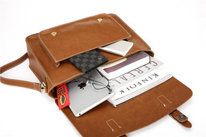 Sac à main en cuir PU pour hommes, asymétrique épaule <span class=keywords><strong>diagonale</strong></span> multifonctionnel stéréotypé horizontal rétro business crazy horse - Product Image 6