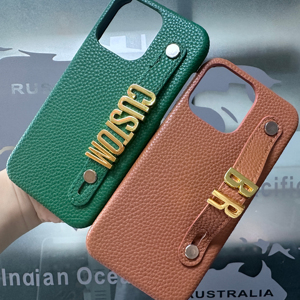 Funda de teléfono personalizada de lujo letra inicial dorada <span class=keywords><strong>nombre</strong></span> correa de muñeca cuero PU para <span class=keywords><strong>iPhone</strong></span> 16pro Max 15 14 pro 13 - Product Image 6