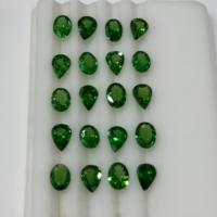 Pierres précieuses de tsavorite naturelle de qualité supérieure, vert vif, traitées thermiquement, claires à la loupe, 10 mm, taille ovale et poire