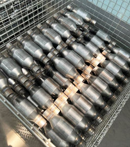 <span class=keywords><strong>Catalyseur</strong></span> Palladium <span class=keywords><strong>Universel</strong></span> <span class=keywords><strong>200</strong></span> Cellule 400 Cell Céramique Substrat Carrier High Flow Performance Catalytic Converter Euro 5 - Product Image 5