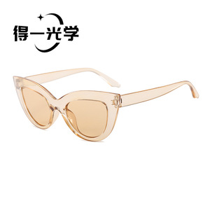 แว่นกันแดด De Yi Optics ทรงแคทอาย UV400 กรอบ PC สไตล์เรโทรสำหรับผู้หญิง เหมาะสำหรับออกนอกบ้าน ปั่นจักรยาน ขับรถ - Product Image 3