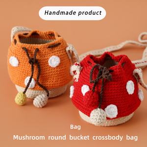 Sac bandoulière en laine écologique pour femmes, en forme de feuille, nouveau design de maison en feuille tricotée à la main pour filles et parents - Product Image 1